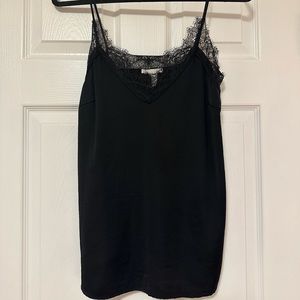 H&M women's size 4 tank top with lace.